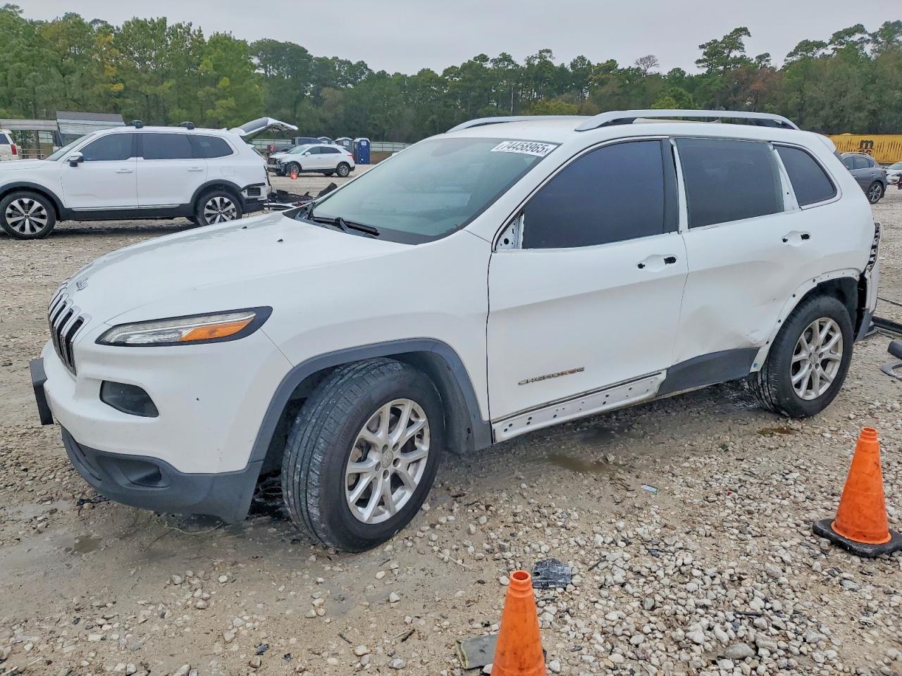 1C4PJLCB1HW540752 · 2017 JEEP CHEROKEE