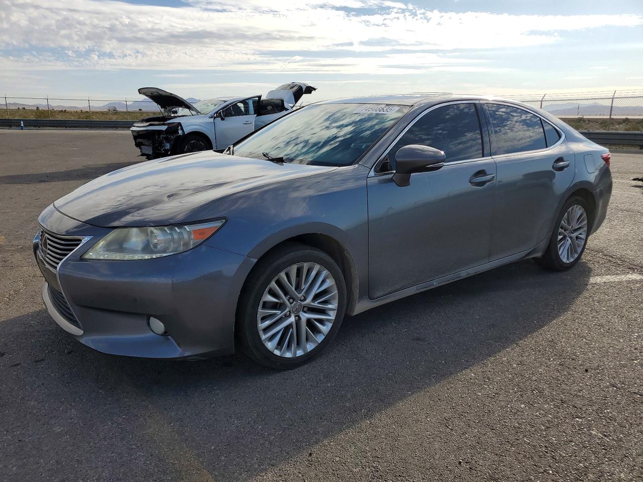 JTHBK1GG1D2049728 · 2013 LEXUS ES 350