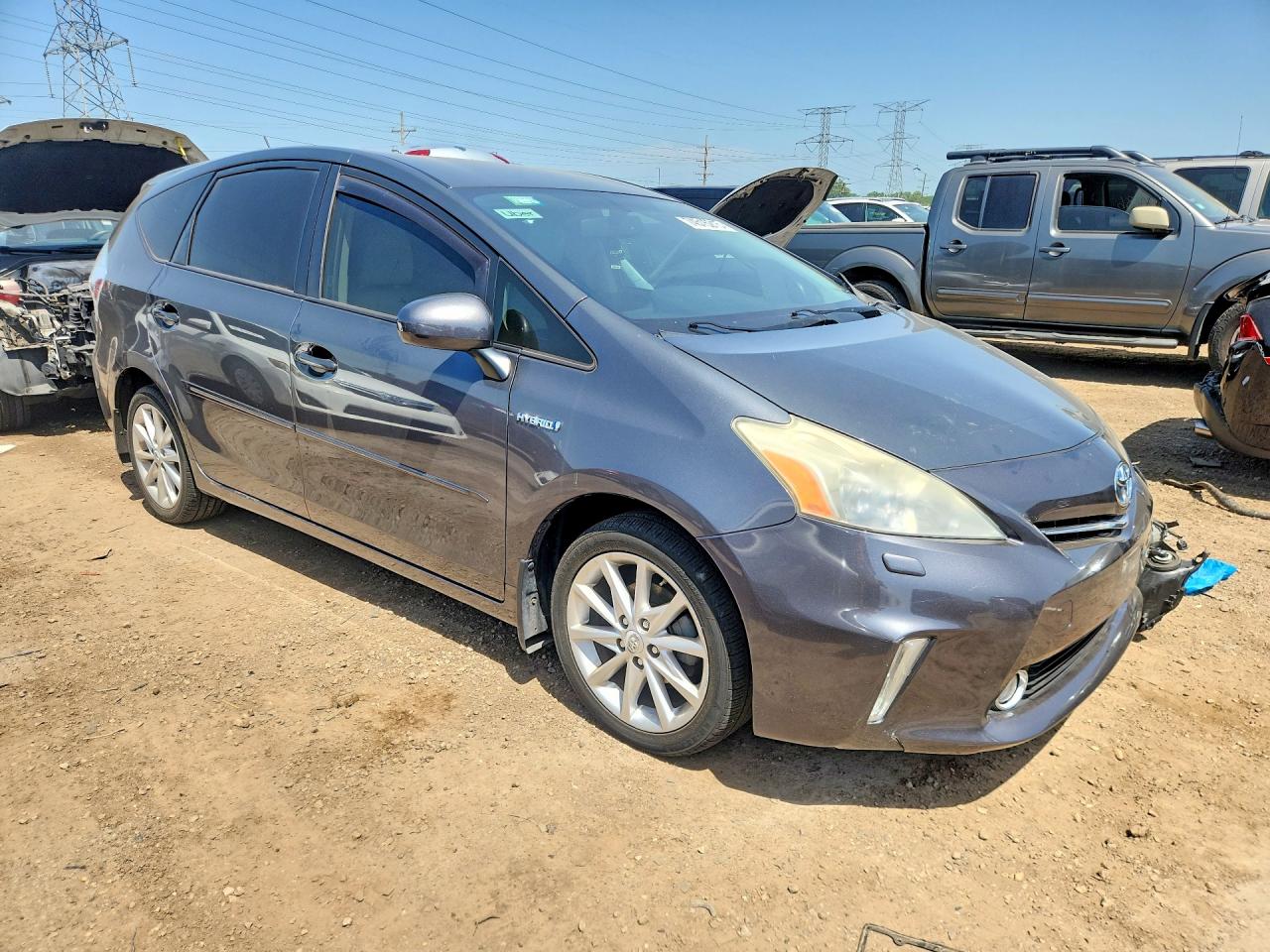 JTDZN3EU1D3193558 · 2013 TOYOTA PRIUS V · 4/12