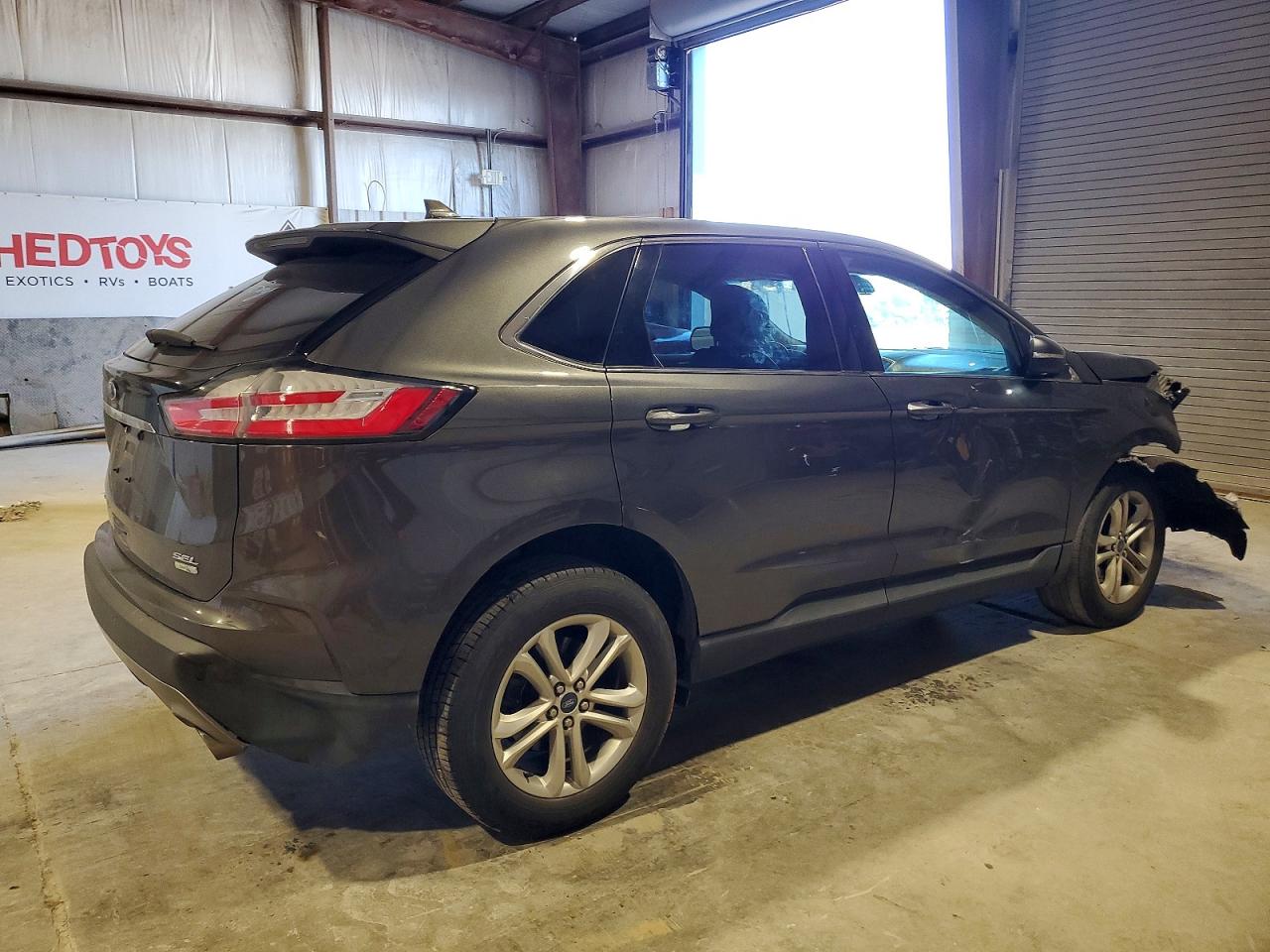 2FMPK4J95KBB61454 · 2019 FORD EDGE · 3/13