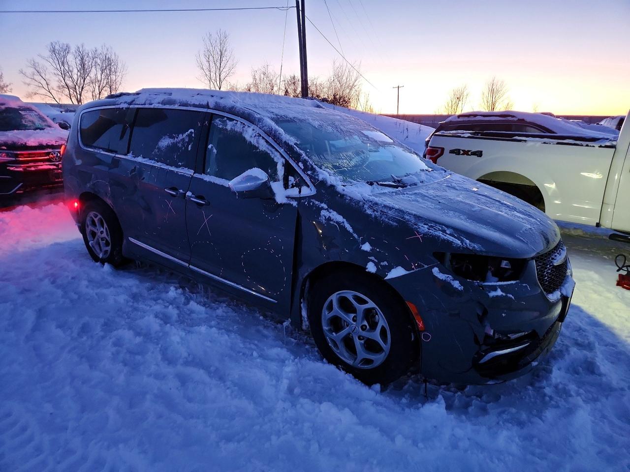2C4RC1GG4NR168454 · 2022 CHRYSLER PACIFICA · 4/14