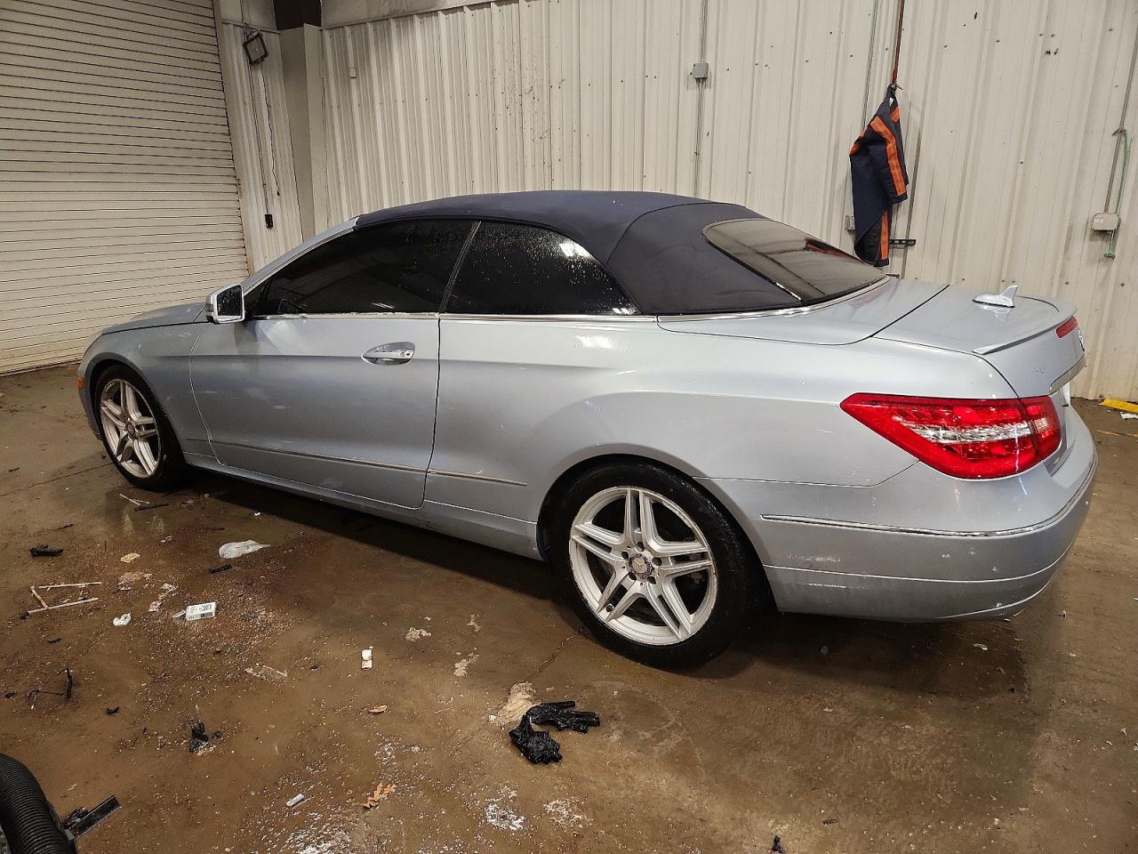 WDDKK5KF3DF215821 · 2013 MERCEDES-BENZ E · 2/12