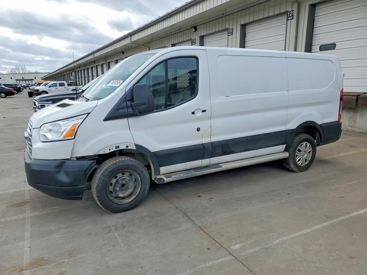 1FTYR1YM0KKA55755 · 2019 FORD TRANSIT