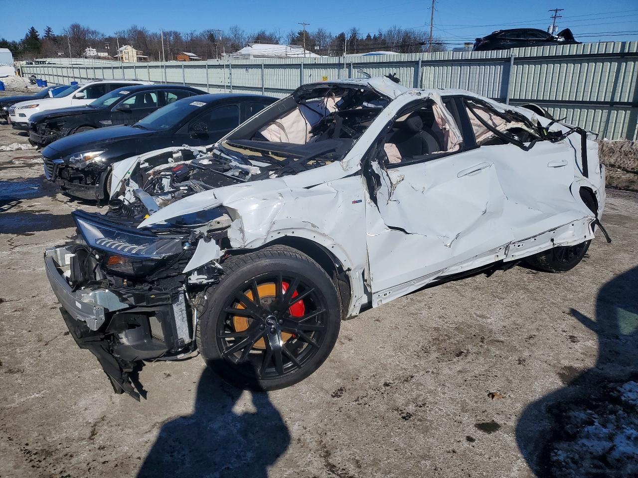 WA1EVAF12KD021872 · 2019 AUDI Q8