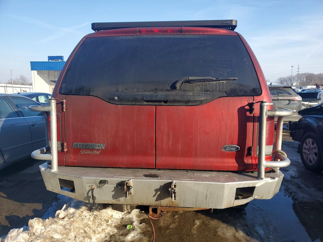 1FMSU43F5YEA85528 · 2000 FORD EXCURSION · 6/13