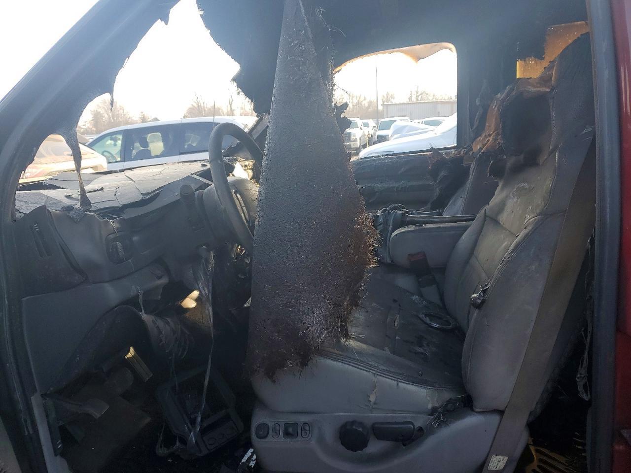 1FMSU43F5YEA85528 · 2000 FORD EXCURSION · 7/13