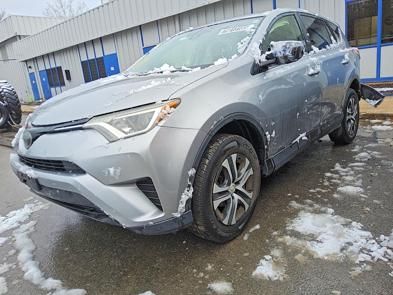JTMBFREVXJD250713 · 2018 TOYOTA RAV4