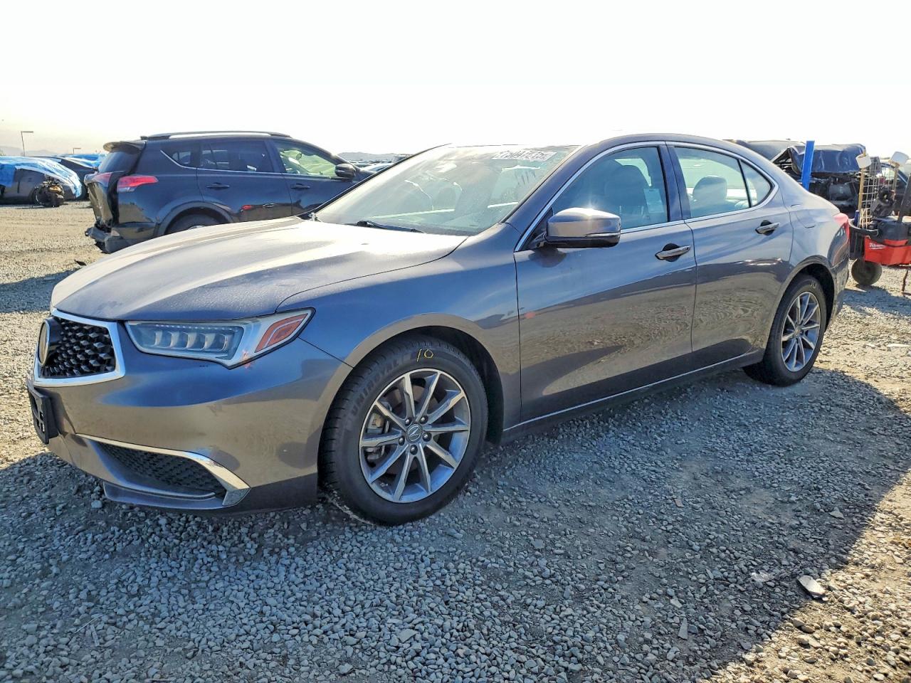 19UUB1F54JA005686 · 2018 ACURA TLX