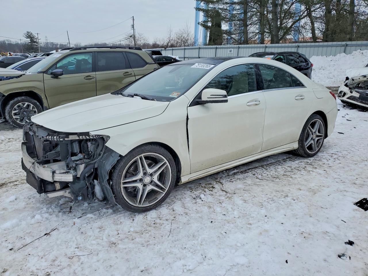 WDDSJ4GB3FN173209 · 2015 MERCEDES-BENZ CLA