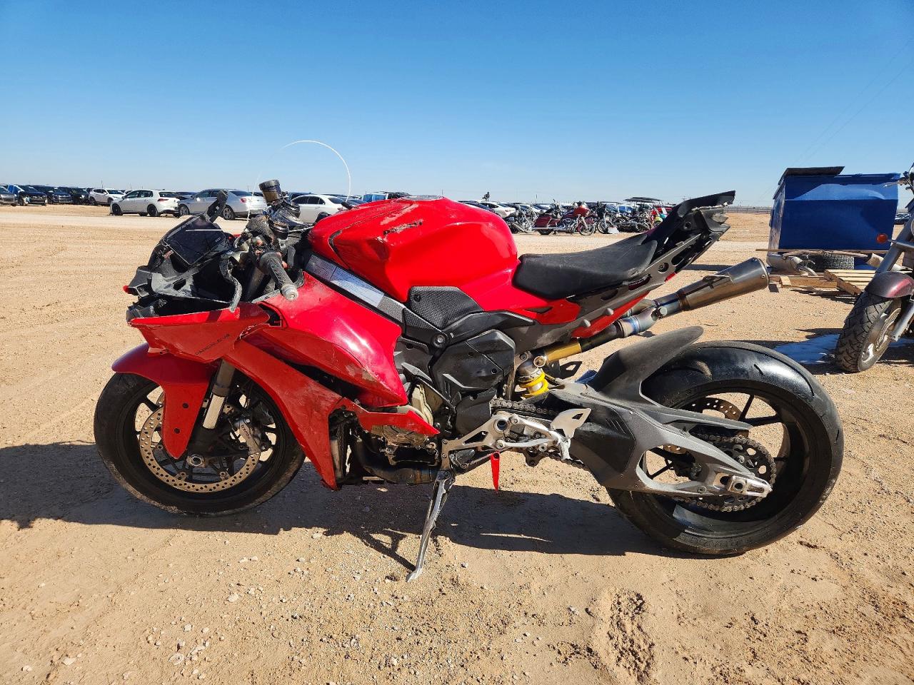 ZDMDAG6W5SB002177 · 2025 DUCATI PANIGALE · 3/9
