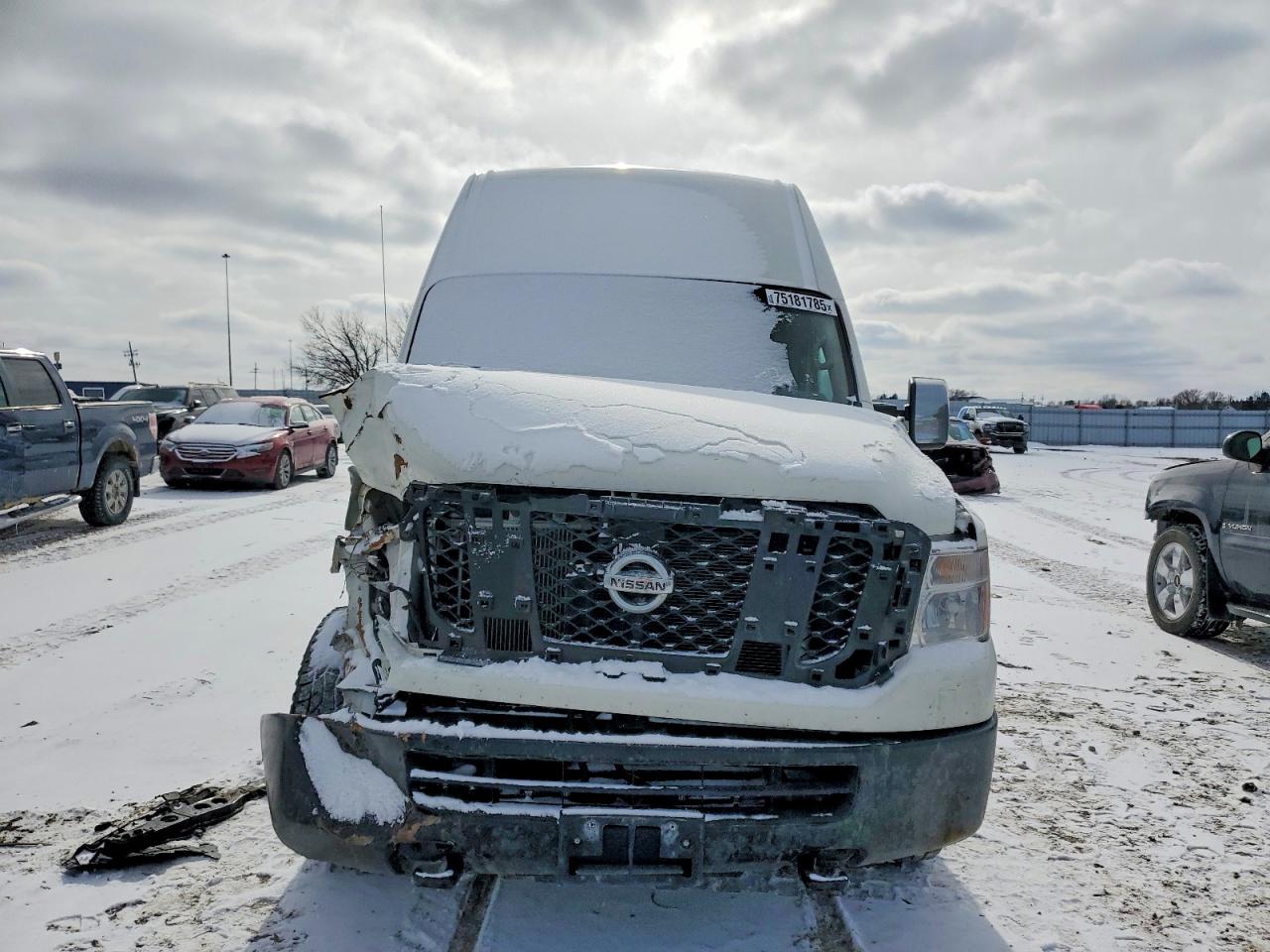 1N6AF0LY5HN807288 · 2017 NISSAN NV · 5/12