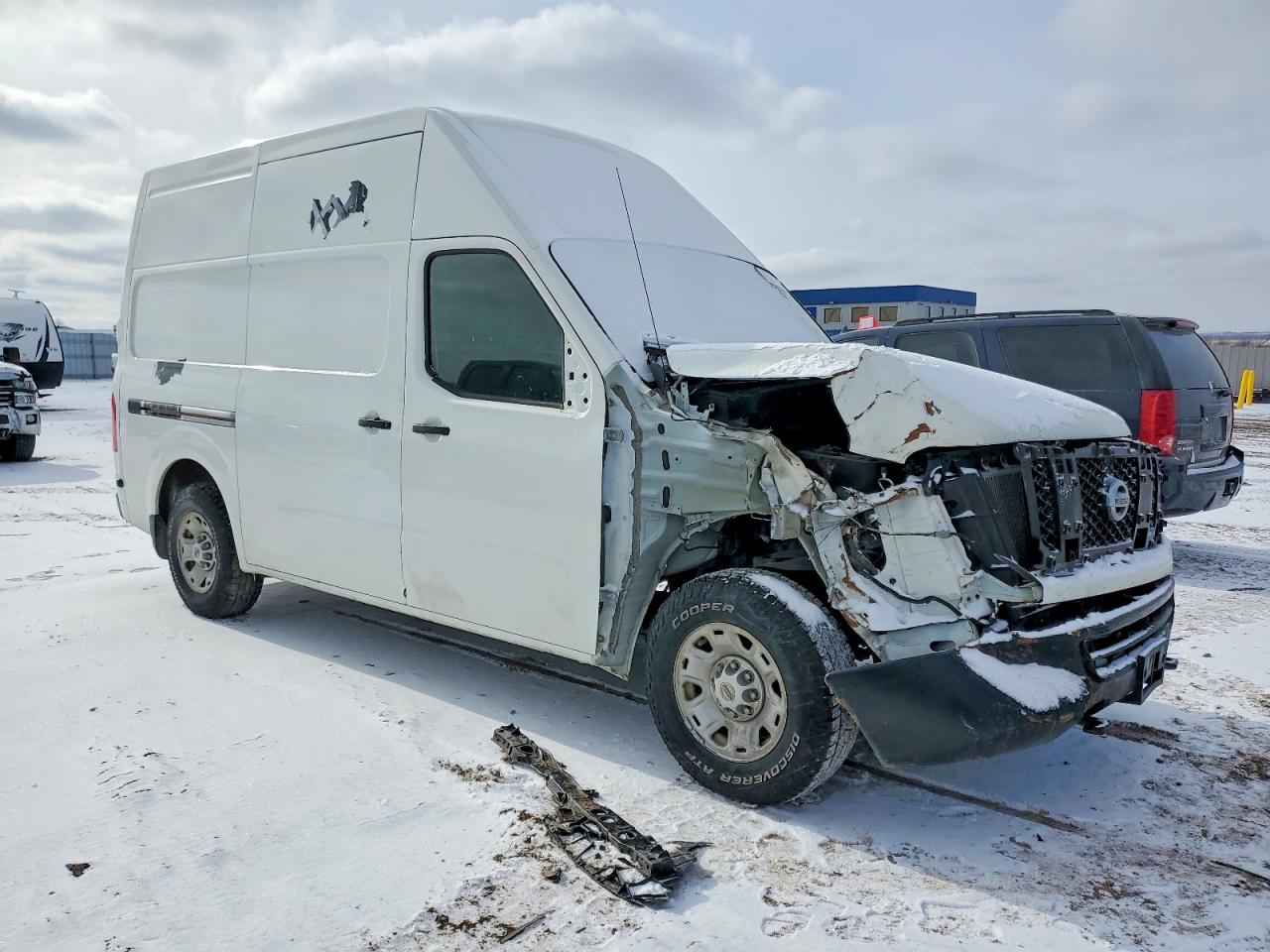1N6AF0LY5HN807288 · 2017 NISSAN NV · 4/12