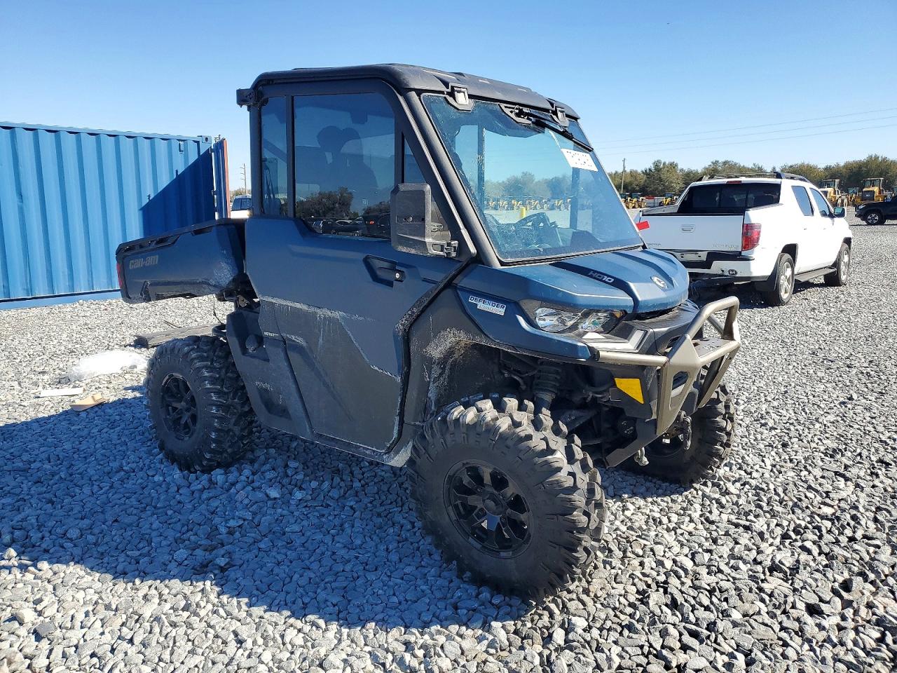 2025 CAN-AM DEFENDER