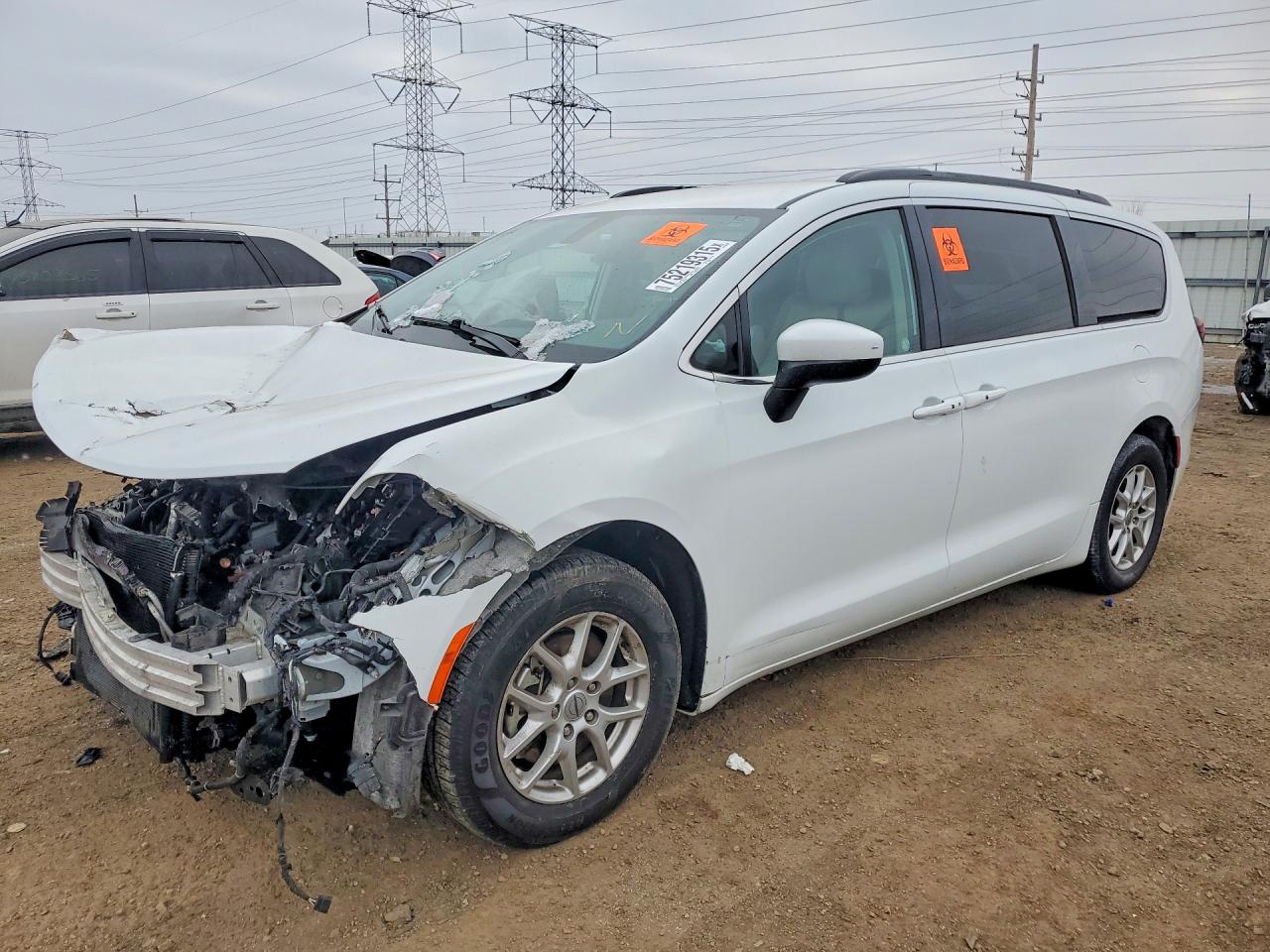 2C4RC1DG4MR541818 · 2021 CHRYSLER VOYAGER