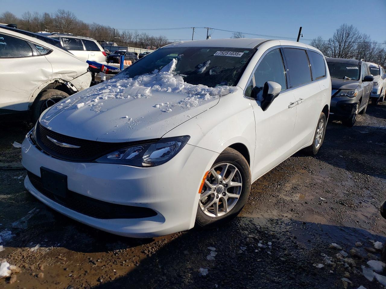 2C4RC1CG6PR568024 · 2023 CHRYSLER VOYAGER