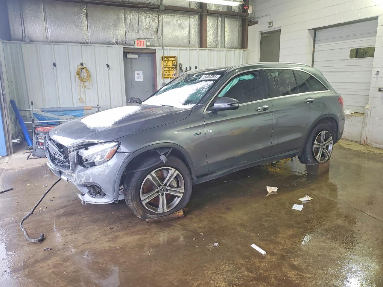 WDC0G5EB3KF610102 · 2019 MERCEDES-BENZ GLC