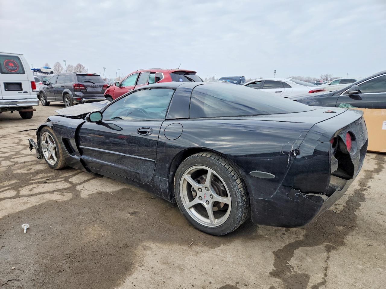 1G1YY22G445132830 · 2004 CHEVROLET CORVETTE · 2/12