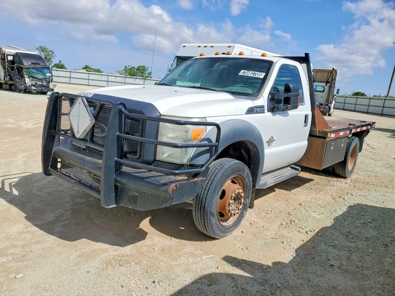1FDUF5HT2EEB50337 · 2014 FORD F550