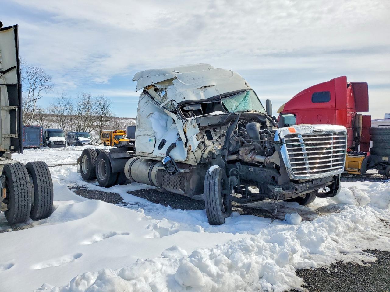 2014 FREIGHTLINER CASCADIA 125