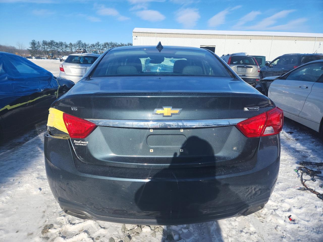 2G1125S35J9121335 · 2018 CHEVROLET IMPALA · 6/13