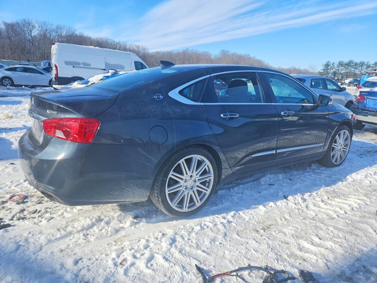 2G1125S35J9121335 · 2018 CHEVROLET IMPALA · 3/13