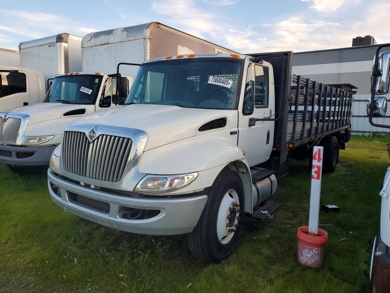 1HTMMAAL1DH183729 · 2013 INTERNATIONAL 4300