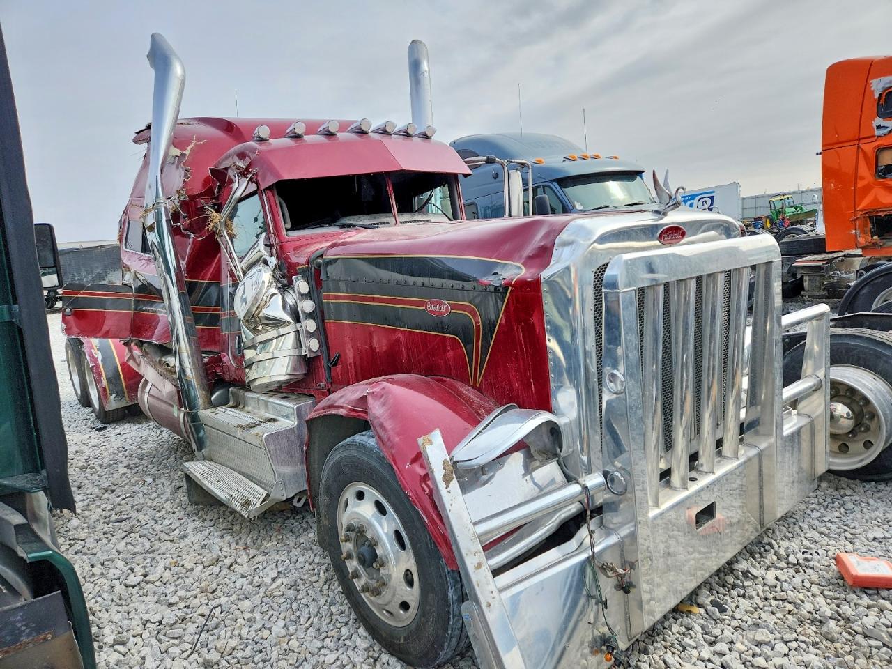 1XPXD49XXND788035 · 2022 PETERBILT 389