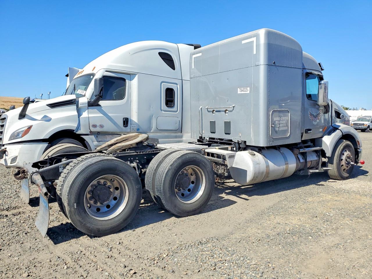 1XPBDP9X9LD609881 · 2020 PETERBILT 579 · 3/13