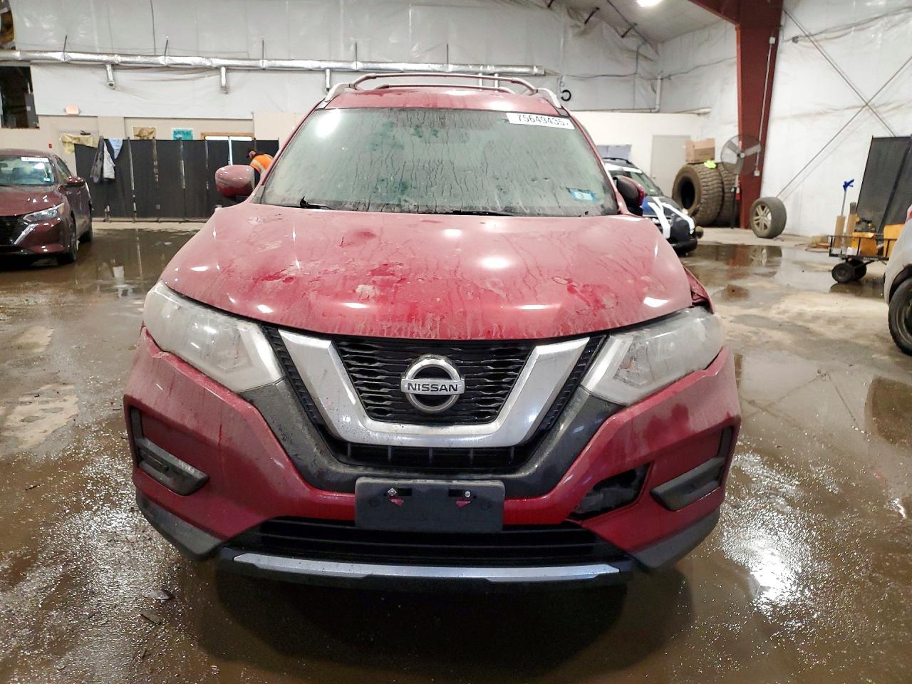 JN8AT2MV3HW265683 · 2017 NISSAN ROGUE · 5/13