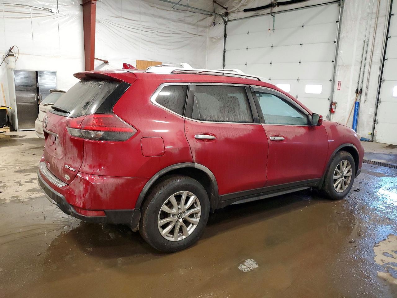 JN8AT2MV3HW265683 · 2017 NISSAN ROGUE · 3/13