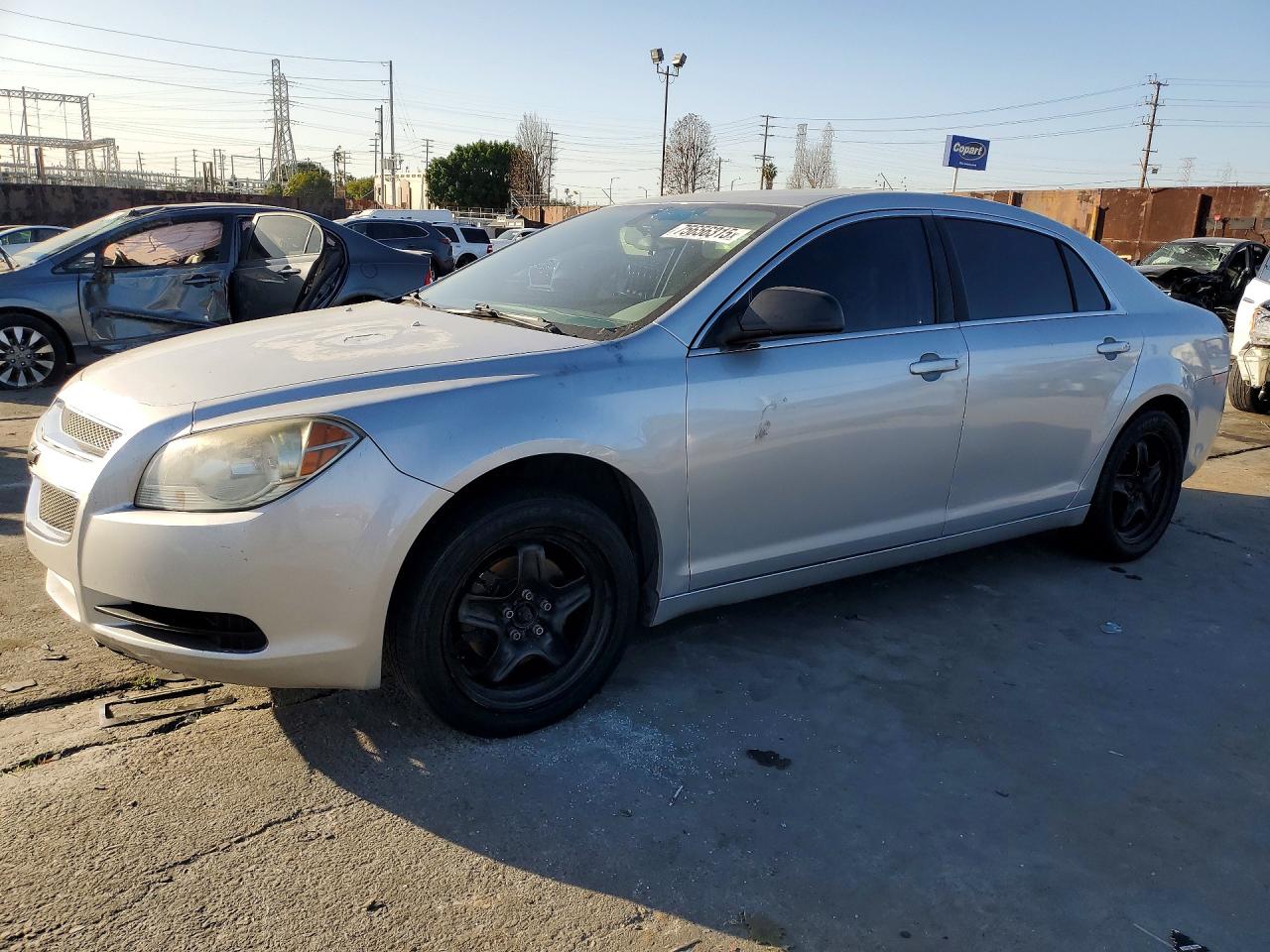 1G1ZB5E1XBF330883 · 2011 CHEVROLET MALIBU