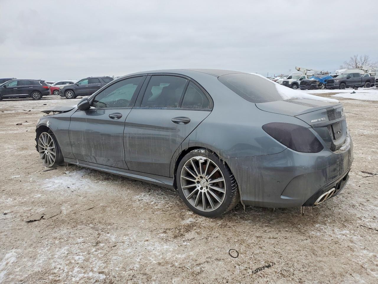55SWF6EB5HU209557 · 2017 MERCEDES-BENZ C · 2/13