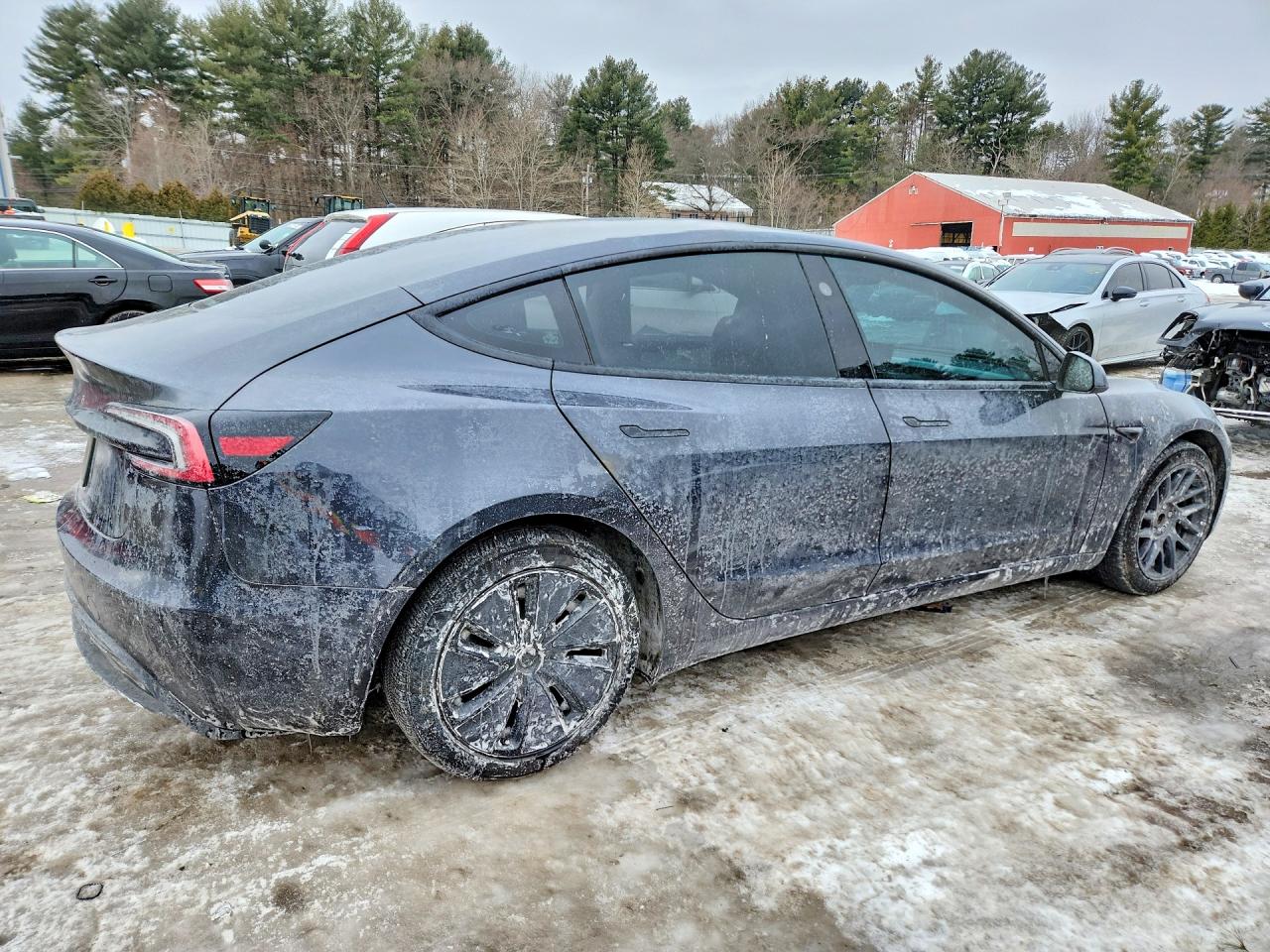 5YJ3E1EA1SF937899 · 2025 TESLA MODEL 3 · 3/13