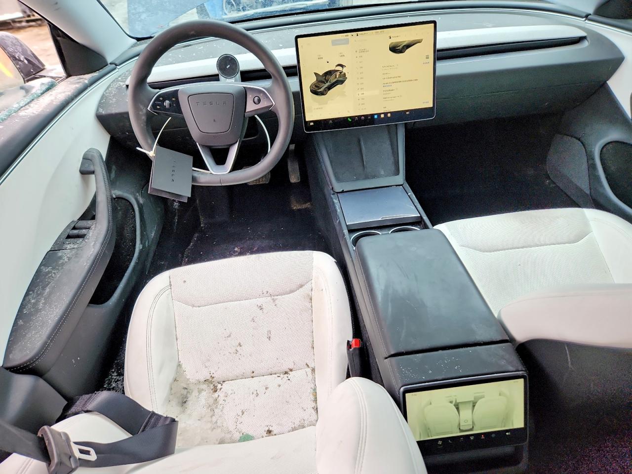 5YJ3E1EA1SF937899 · 2025 TESLA MODEL 3 · 8/13