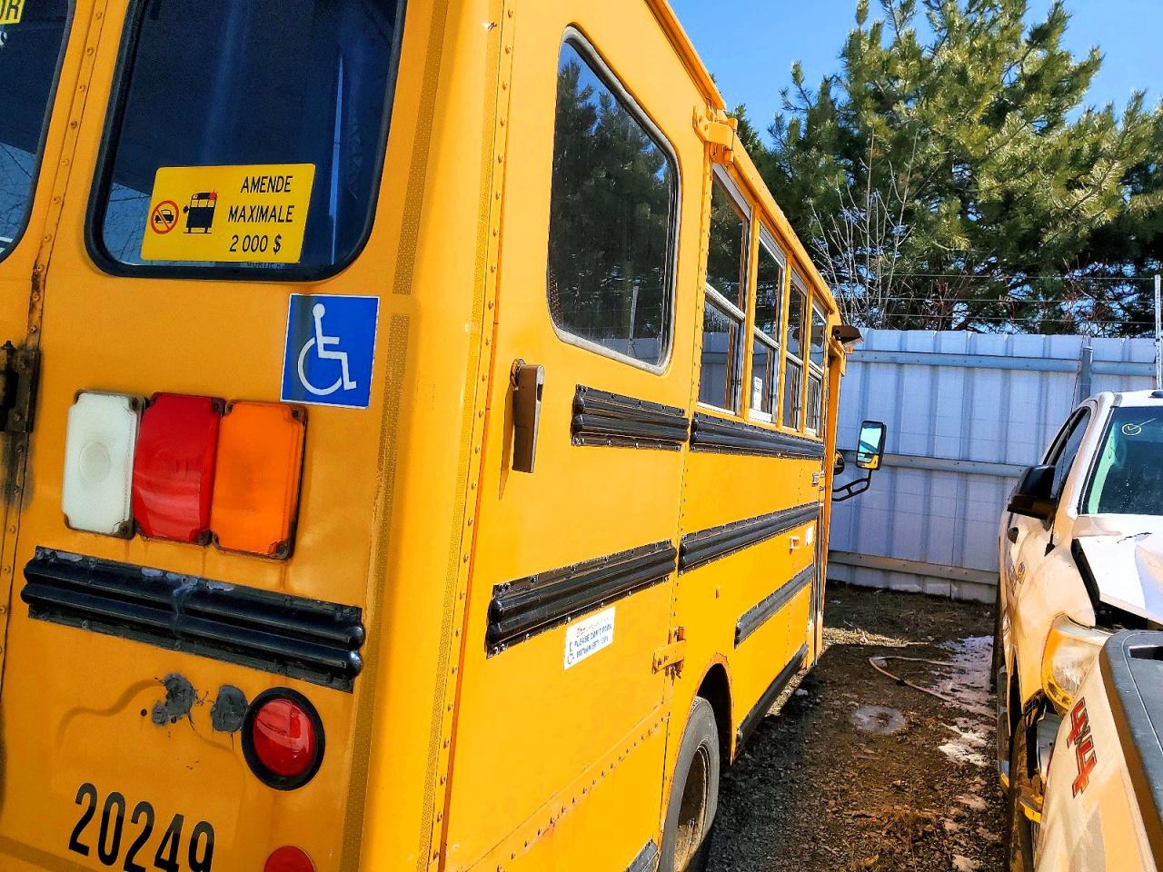 1GB9G5AG0A1165266 · 2010 THOMAS SCHOOL BUS · 4/10