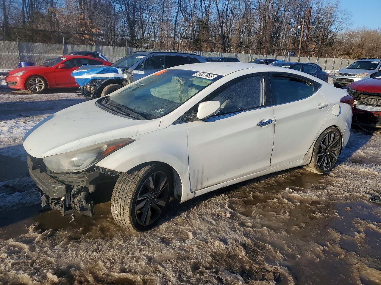 5NPDH4AE6FH637207 · 2015 HYUNDAI ELANTRA