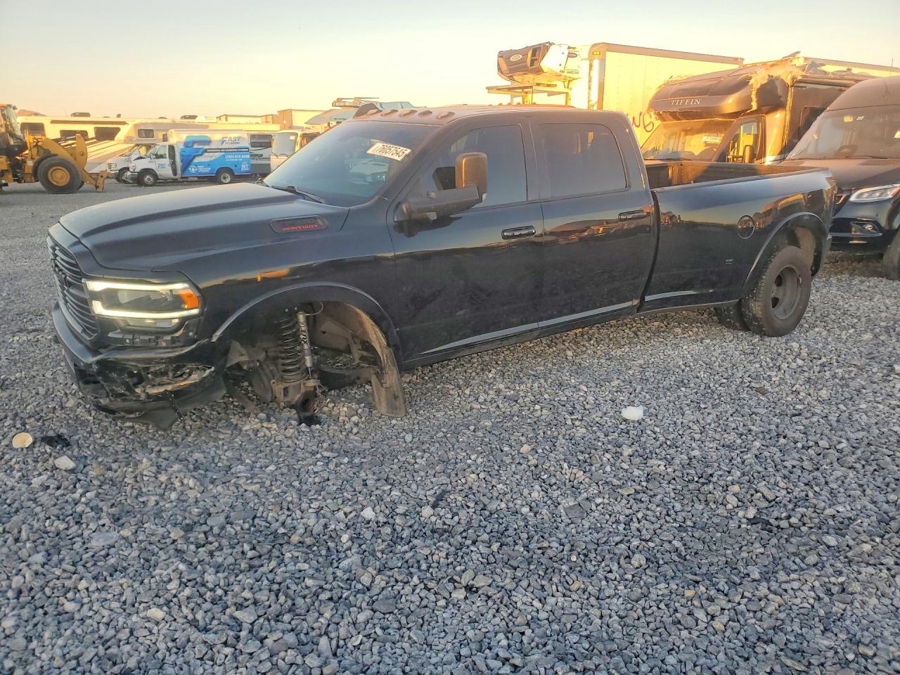 3C63RRJL5NG101979 · 2022 RAM 3500