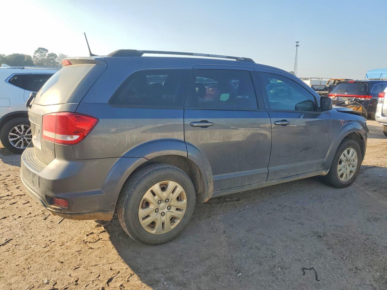 3C4PDCBG4JT511164 · 2018 DODGE JOURNEY · 3/13
