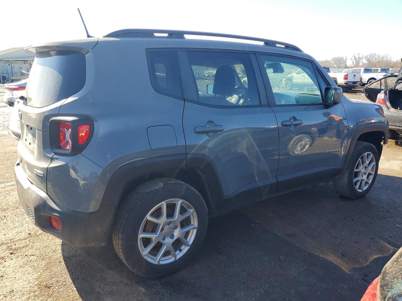 ZACNJBBB7KPK67045 · 2019 JEEP RENEGADE · 3/14