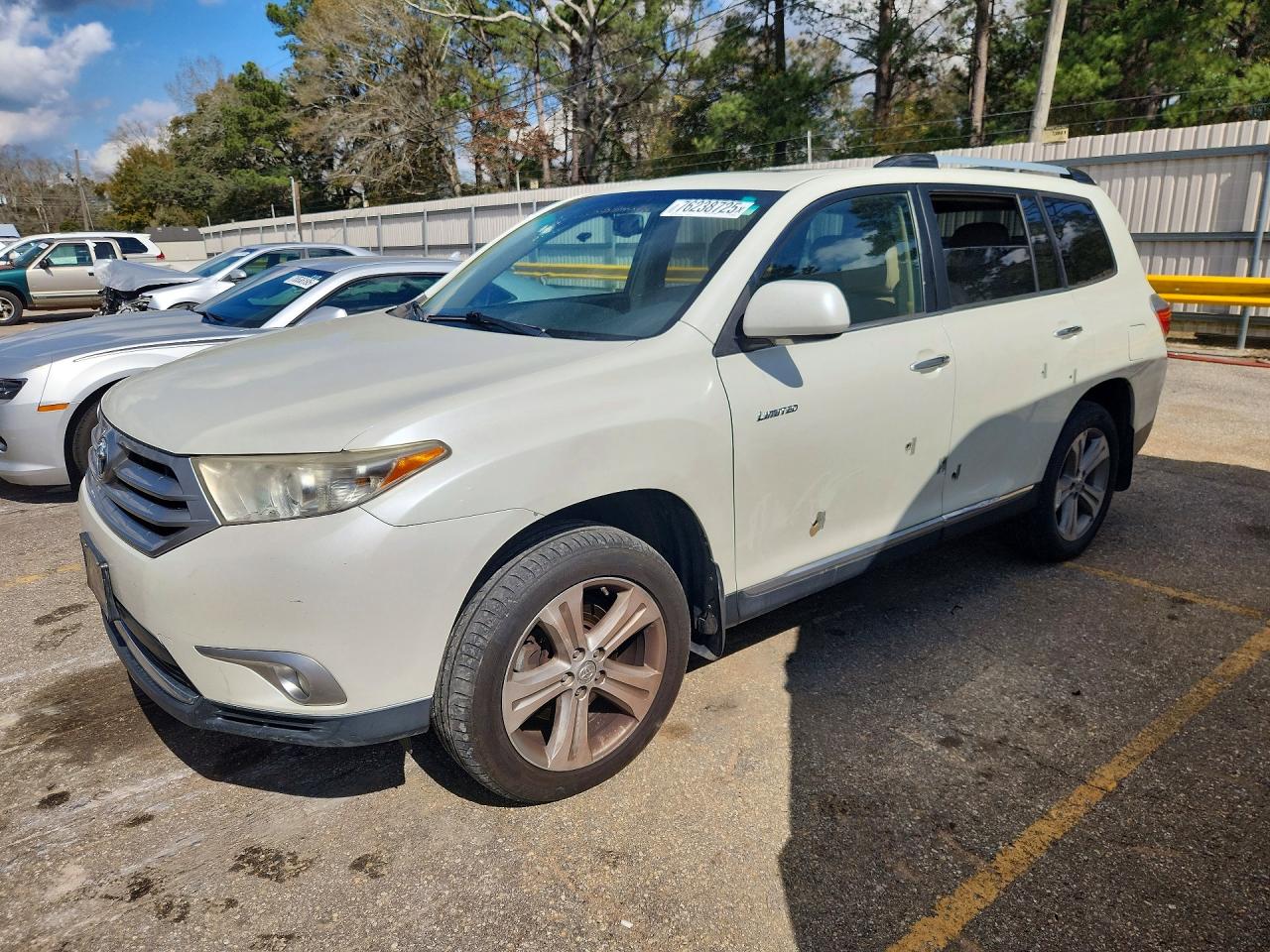 5TDDK3EH9DS269449 · 2013 TOYOTA HIGHLANDER