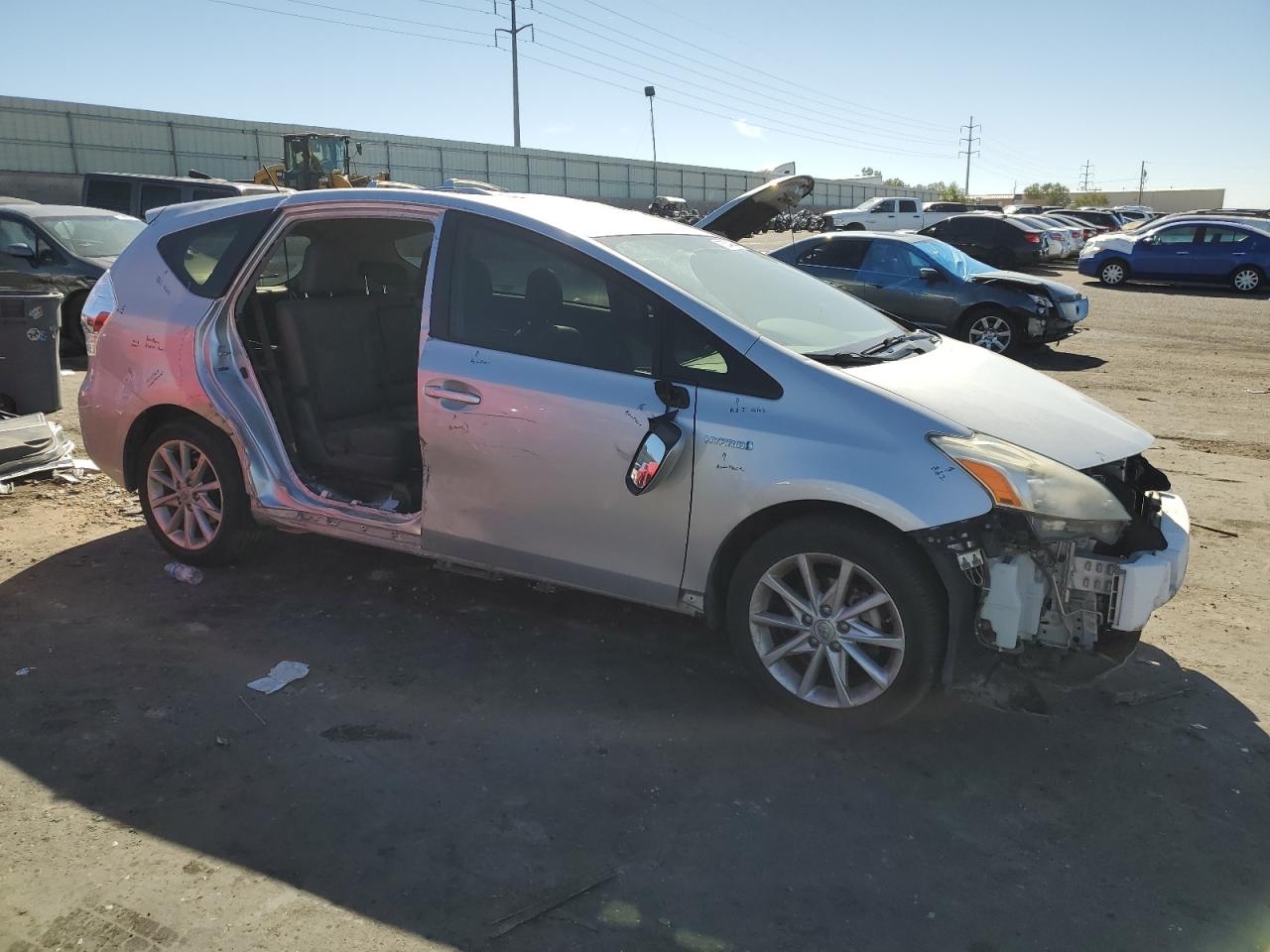 JTDZN3EU6C3178634 · 2012 TOYOTA PRIUS V · 4/13