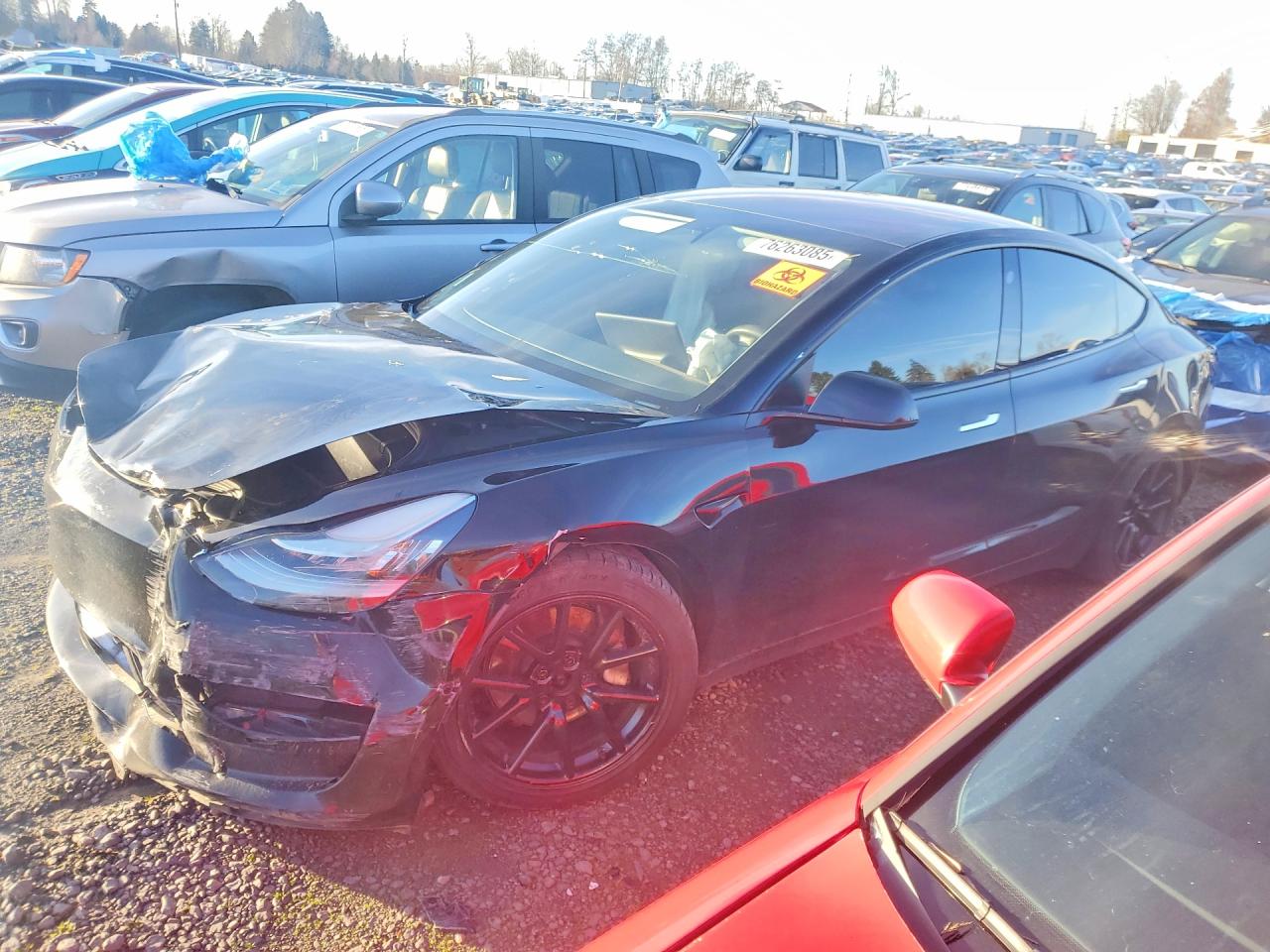 5YJ3E1EB9JF071912 · 2018 TESLA MODEL 3