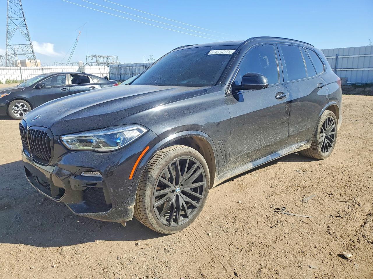 5UXJU4C03M9E57092 · 2021 BMW X5