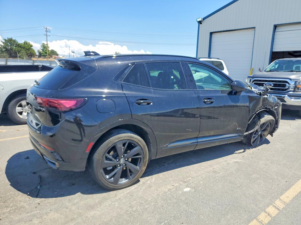 LRBFZLE46SD011396 · 2025 BUICK ENVISION · 3/13