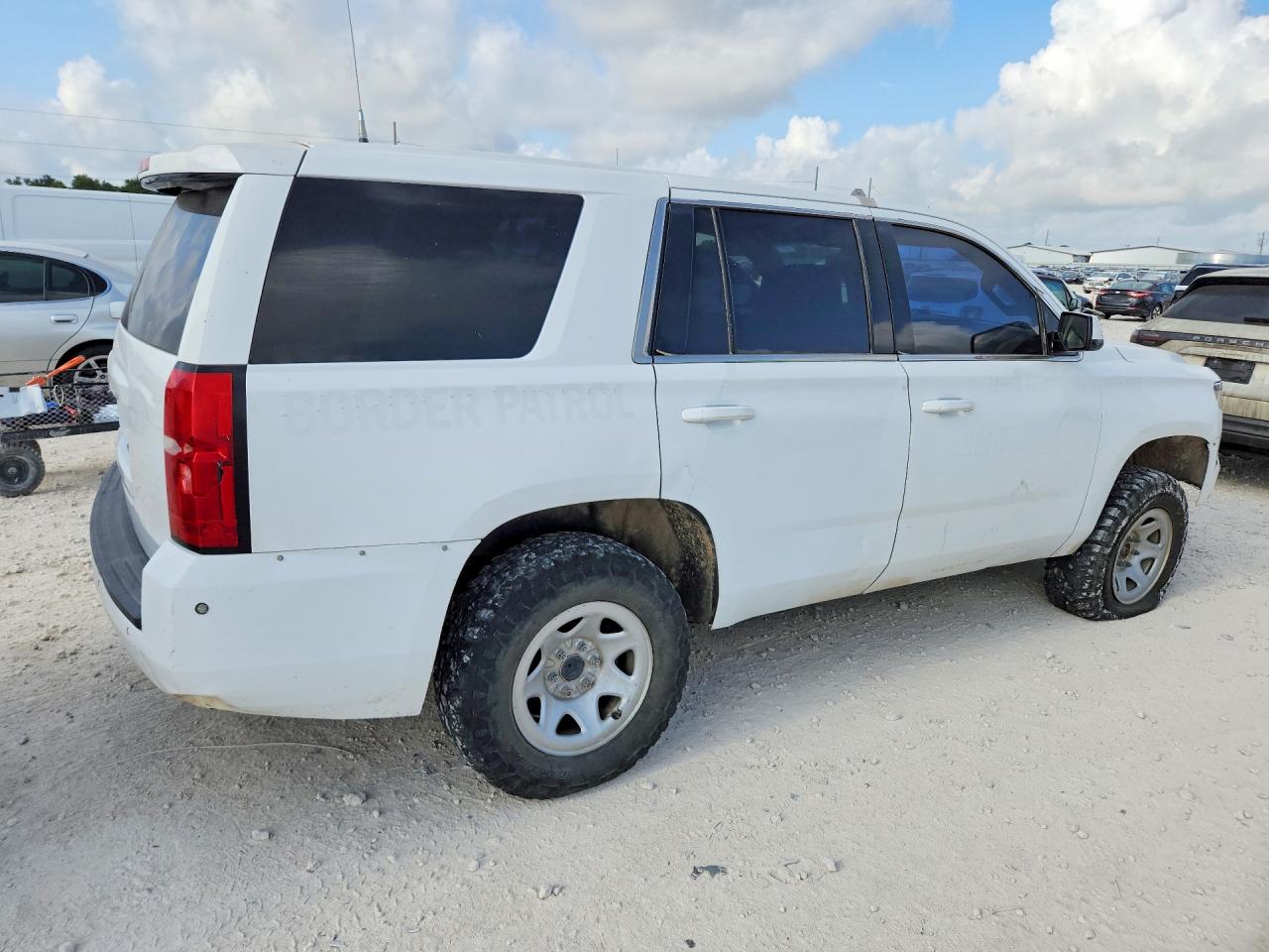 1GNSKFEC5HR268792 · 2017 CHEVROLET TAHOE · 3/12