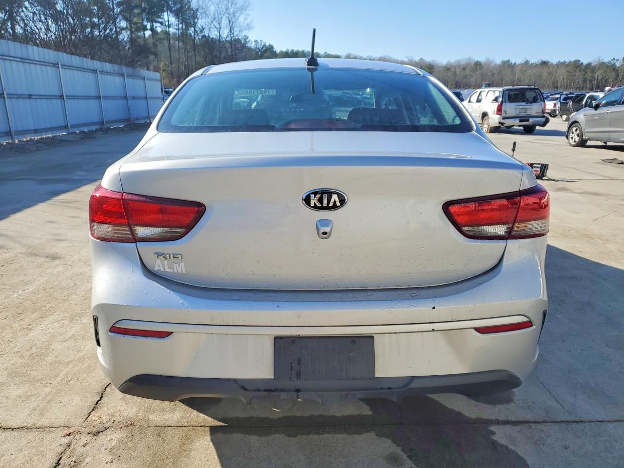 3KPA24AD1ME412478 · 2021 KIA RIO · 6/12