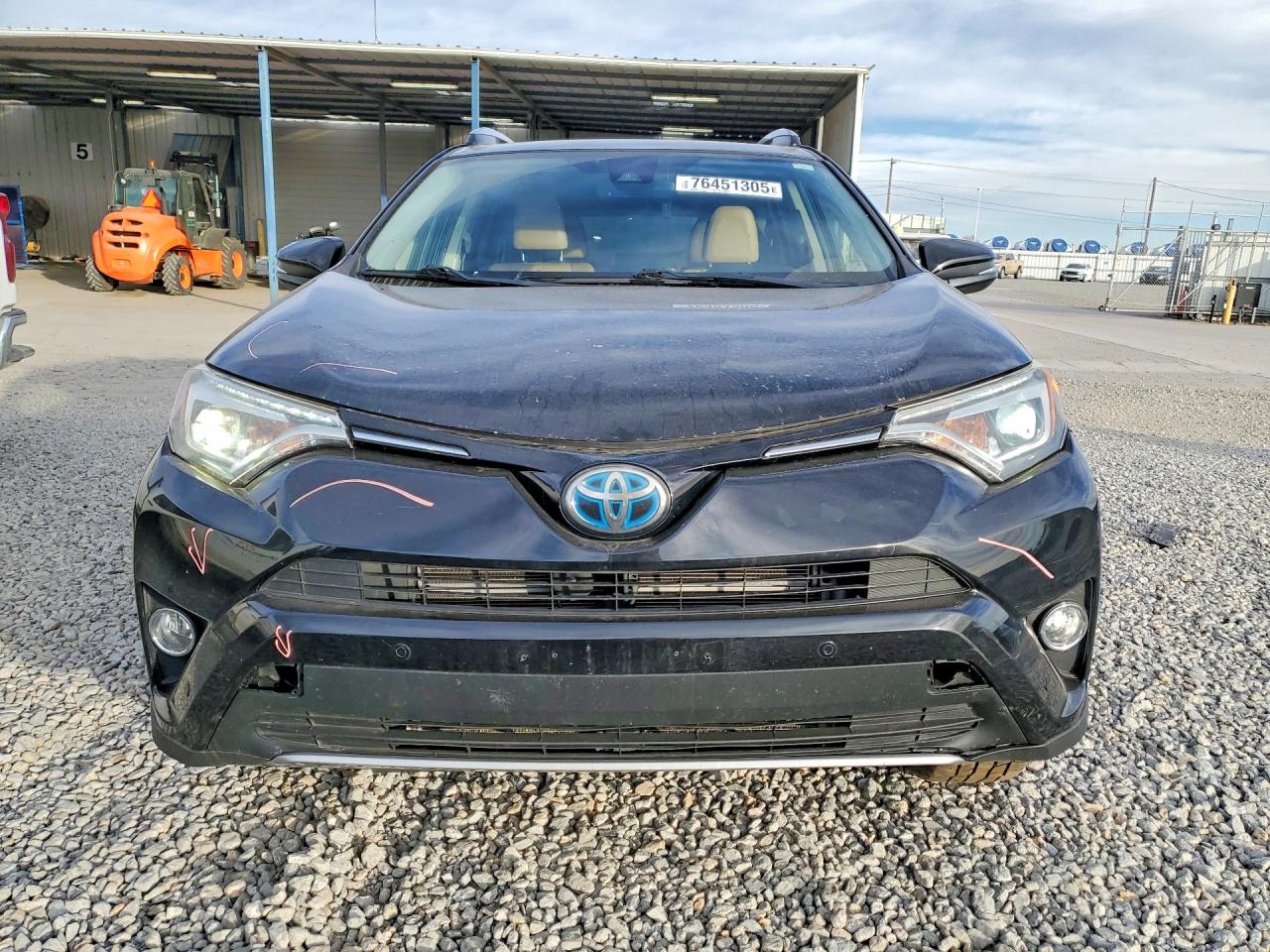 JTMDJREV0JD184308 · 2018 TOYOTA RAV4 HV · 5/13