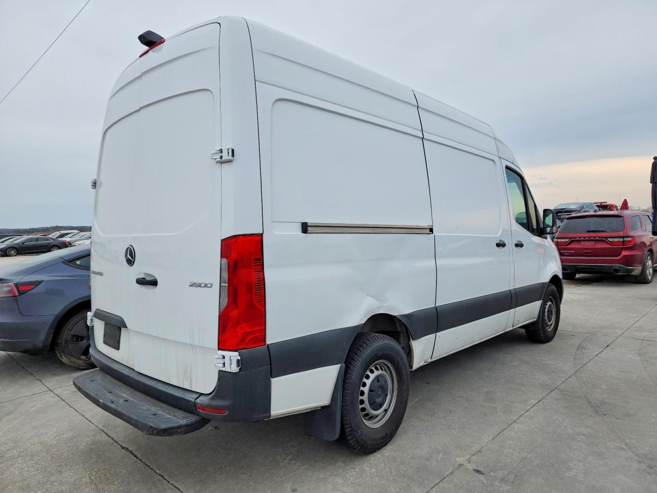 W1Y4NBHY9RT161379 · 2024 MERCEDES-BENZ SPRINTER 2500 · 3/13