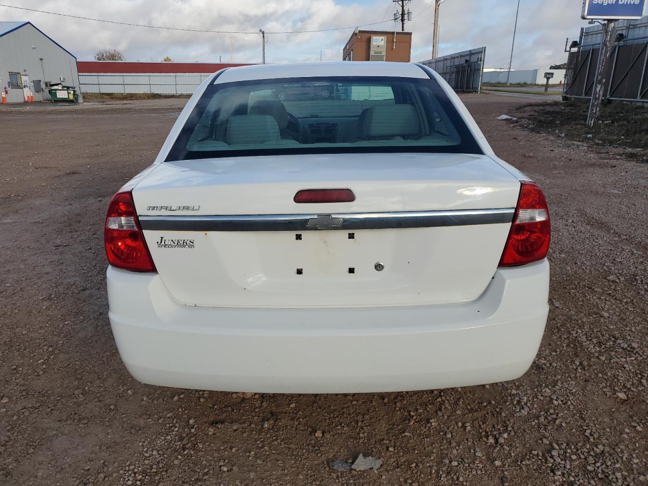 1G1ZS52F44F224271 · 2004 CHEVROLET MALIBU · 6/12