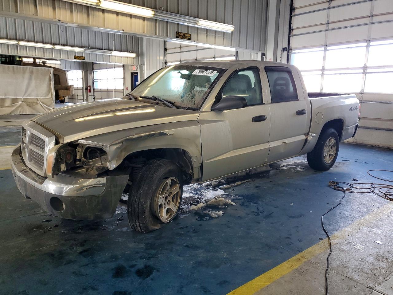 1D7HW48K05S290787 · 2005 DODGE DAKOTA